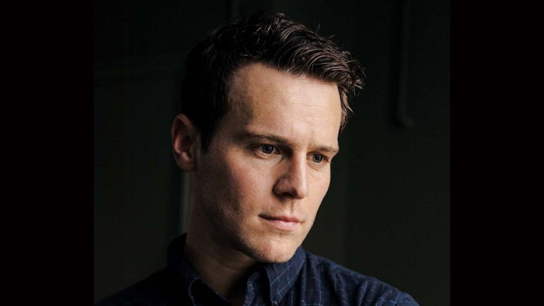 Jonathan Groff Age