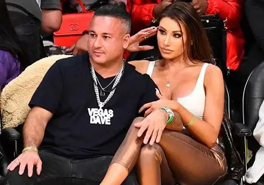 Vegas Dave Net Worth, Age, Height, Weight, Bio, Wife 3 Vegas Dave Girlfriend
