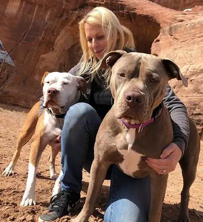 Amanda Martin Photo with Dogs