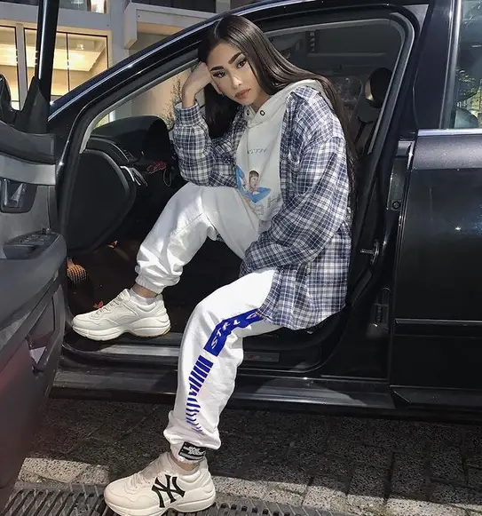 Paloma Mami Height, Net Worth, Age, Bio, Wiki 2 Paloma Mami Net Worth