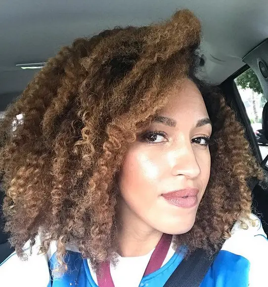 Tawny Newsome Age, Height, Husband, Net Worth, Wedding, Bio 1 Tawny Newsome Age